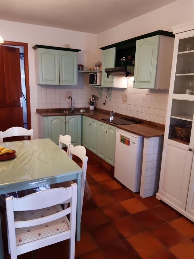 Casa Rural Los Dragos ฟูเอนกาลิเอนเต เด ลา ปาลมา ภายนอก รูปภาพ