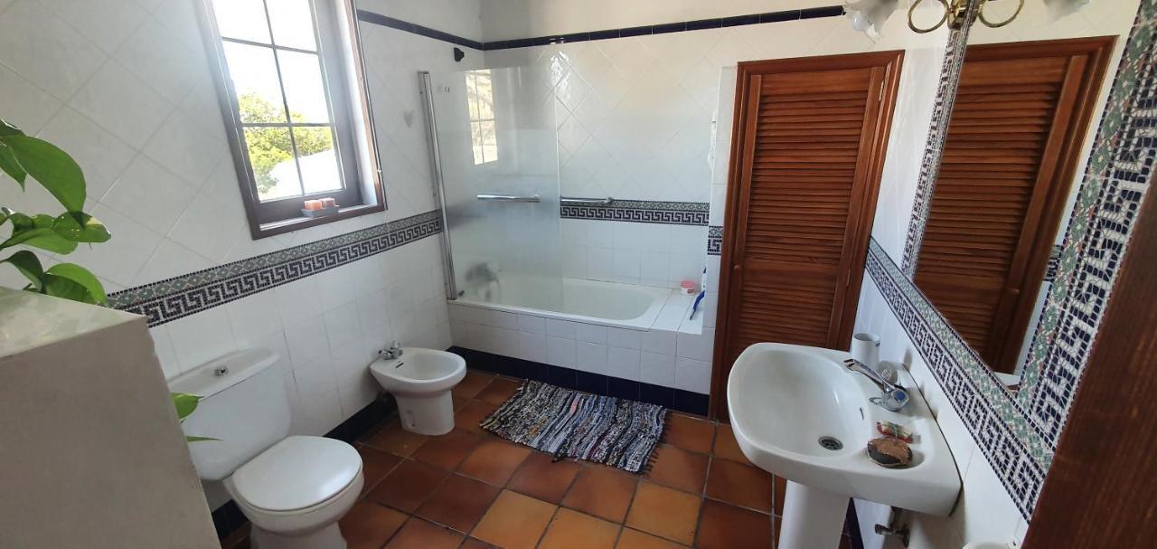 Casa Rural Los Dragos ฟูเอนกาลิเอนเต เด ลา ปาลมา ภายนอก รูปภาพ